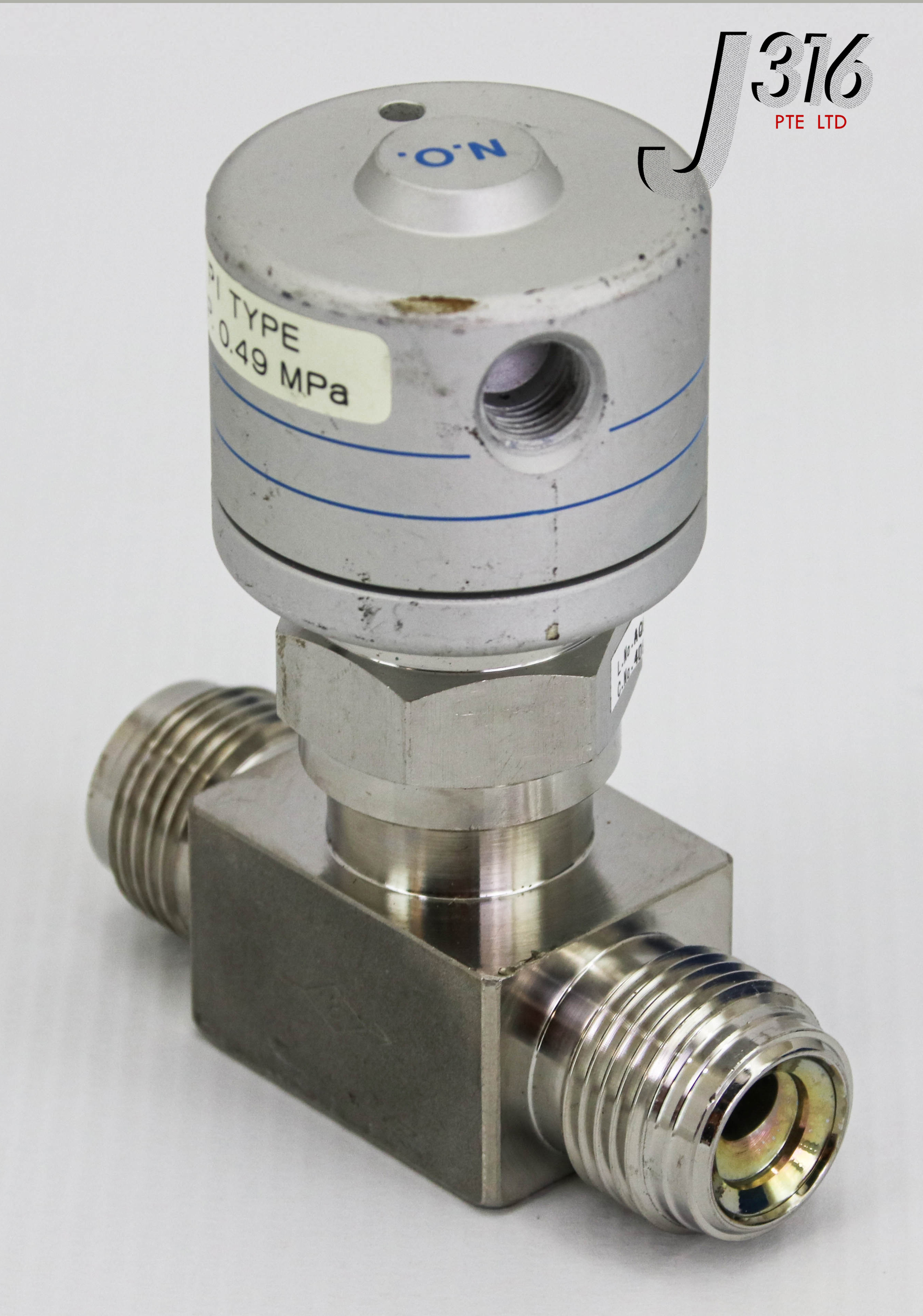 15222 FUJIKIN DIAPHRAGM VALVE, TYPE N.O, O.P 0.49 MPA 408306 | eBay
